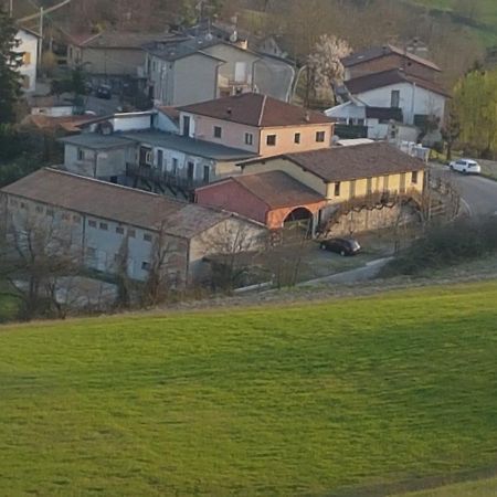 Agriturismo Di Sordiglio Casina Екстериор снимка